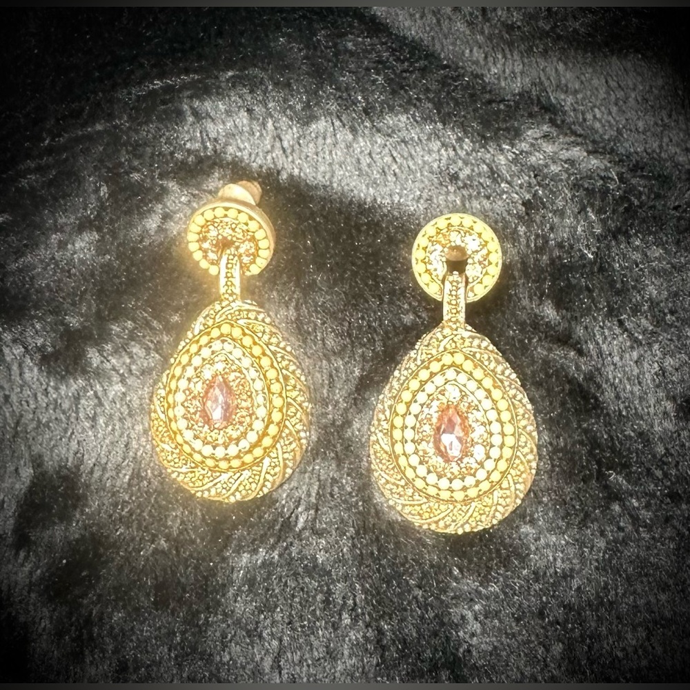 Elegant Gold and Pink Teardrop Earrings